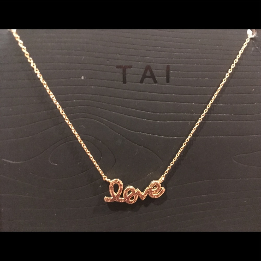 Tai love necklace